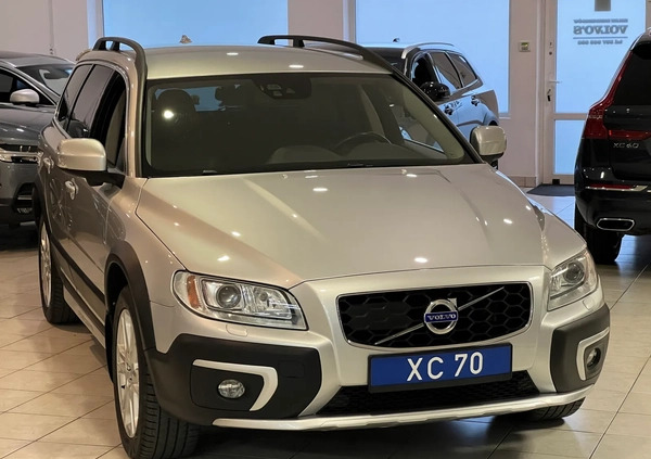 Volvo XC 70 cena 139900 przebieg: 124000, rok produkcji 2016 z Bytów małe 596